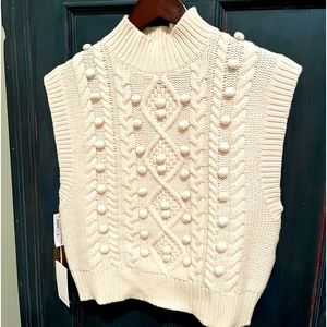 Aritzia Wilfred sleeveless sweater NWT